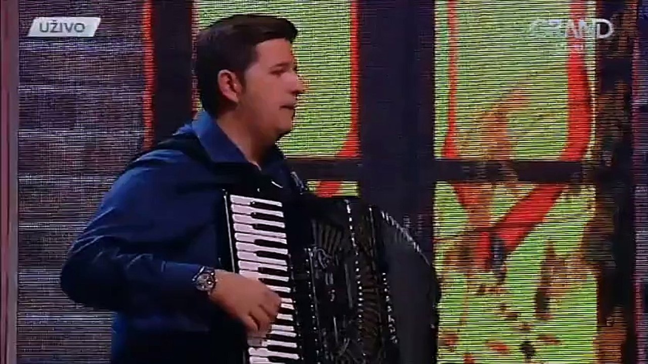 JJ, Nisam htela da te volim ( Halo, halo - Grand Tv, 10.11.2015.)