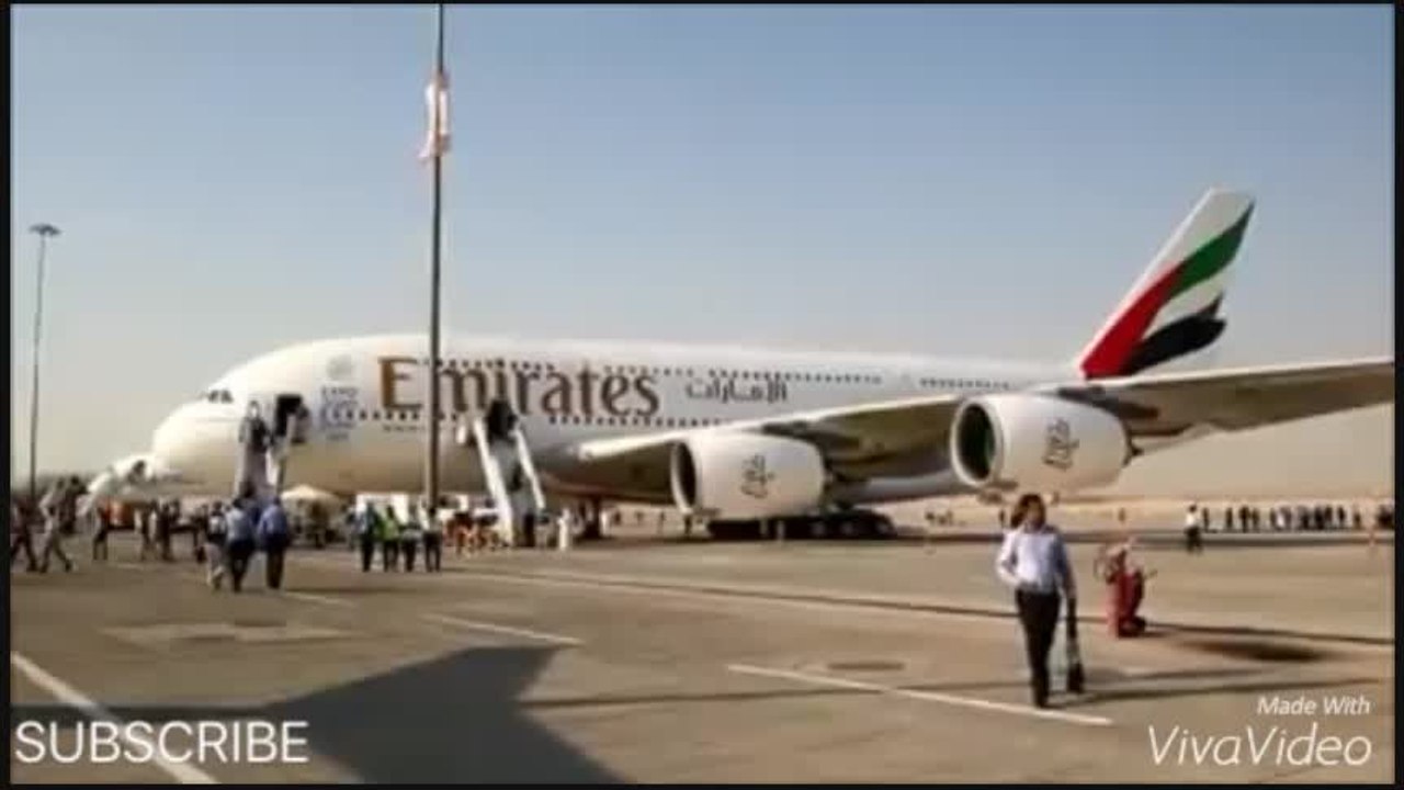EMIRATES AIR BUS  A380-800 AT DUBAI AIR SHOW 20015