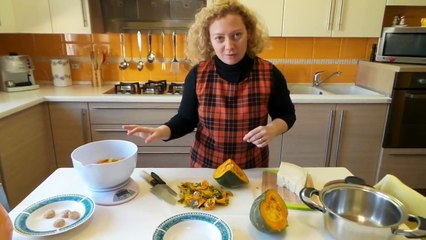 Pasta golosa con Zucca e amaretti facile e veloce