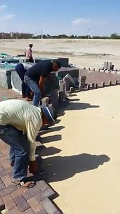 Kaldırım Mühendisi Dediğin Böyle Olsa Gerek - Komik videolar - Funny videos