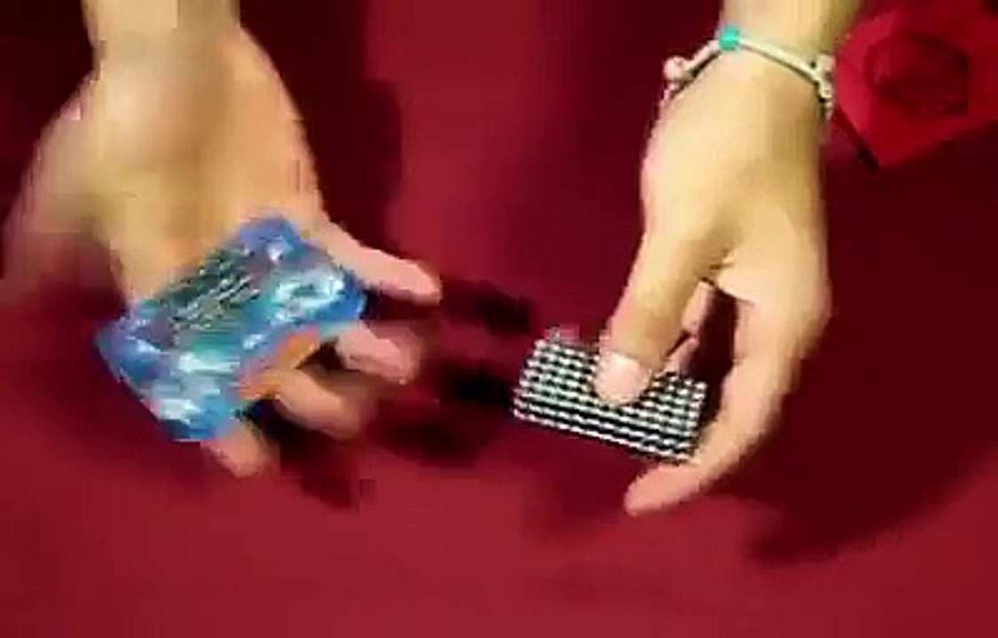 Stres yok edici manyetik toplar - Komik videolar - Funny videos