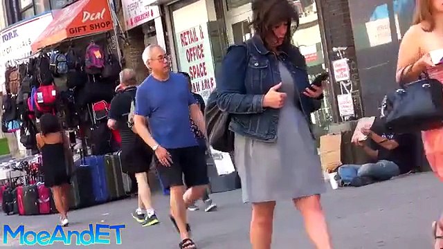 un sdf se fais hurler et tapper alors qu'il demande gentiment de l'argent pour avoir de quoi manger