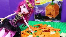 Elsa and Spiderman ❤ Lego Halloween Pumpkin Jack O Lantern Monster High Barbie Doll