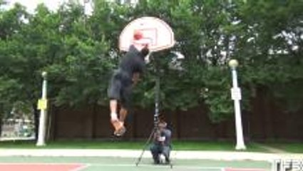 Who EASTBAY dunked better?