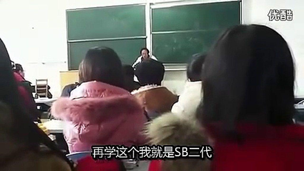 有木有！某大学生的哲学试卷，老师当场念出，笑死全班人