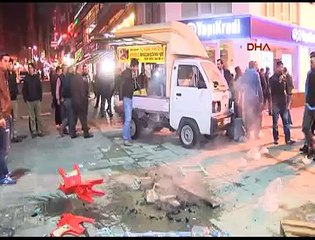 Seyyar satıcılarla zabıta arasında arbede