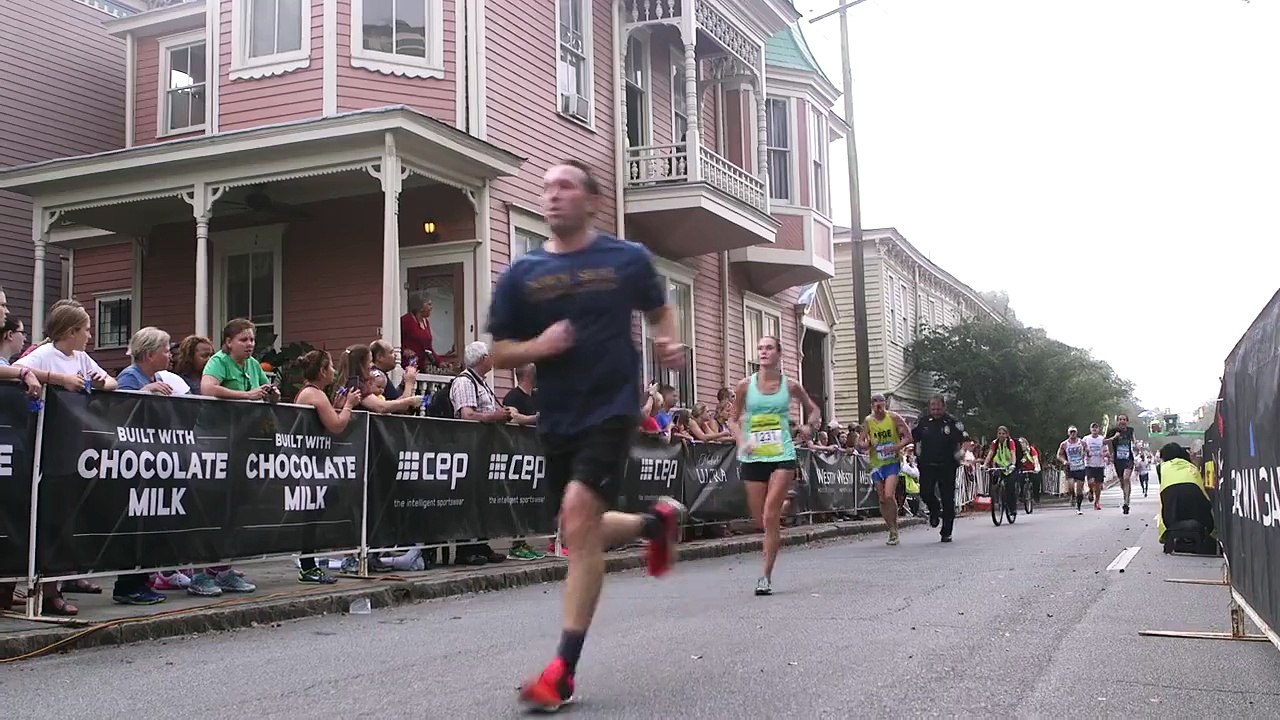 SCMPD Sergeant Helps Runner Finish Marathon
