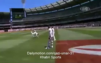 Funny Camera Man During Cricket Match Drop Down