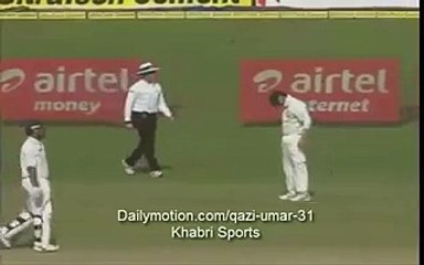 Howz Aleem Dar Stop The Fight B-W India and Australia Players