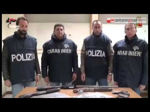 Tg Antenna Sud, Nei campi nascosto un piccolo arsenale con gioielli