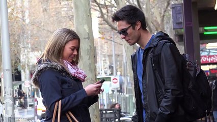 PICKING UP GIRLS WHILE SPEAKING ANOTHER LANGUAGE