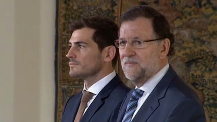 Casillas'a Liyakat Nişanı!