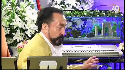 CHP daha çok başarı elde etmek istiyorsa tüm cemaatlere sıcak yaklaşmalı.