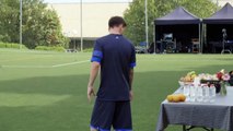 Lionel Messi jongle avec une orange - Fc Barcelone