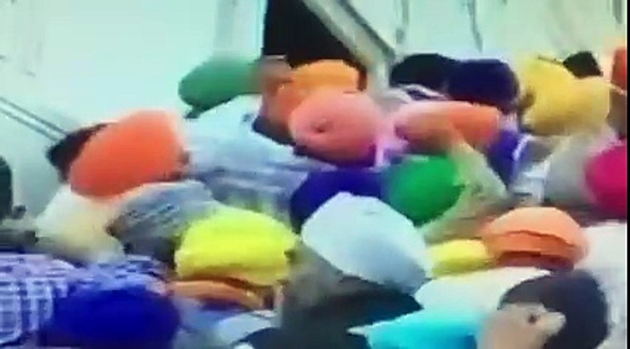 Black flags shown to Gurbachan Singh