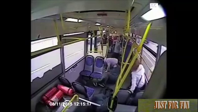 Shocking video . Bus Accident Injures Several Passengers.