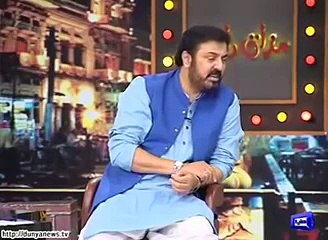Hilarious Iftikhar Thakur making fun of Hamza Ali Abbas