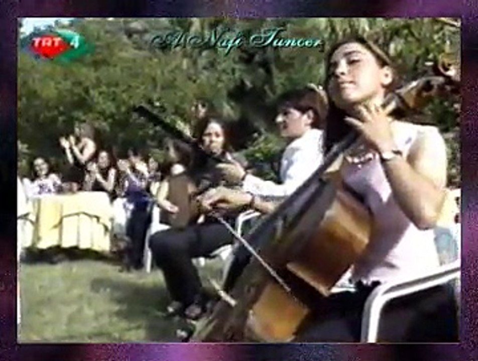 TRT İZMİR RADYOSU TSM SOLİSTLERİ-Yemeni Bağlamış Telli Başına