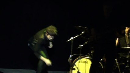 «Девчонка-девчоночка» А.Бон (Н.Новгород, 12.03.2015) (ver4611)