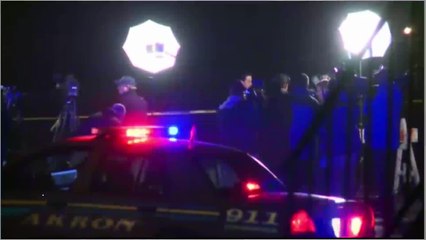 Nine killed aboard charter plane that crashed Tuesday into Akron apartment building in Akron