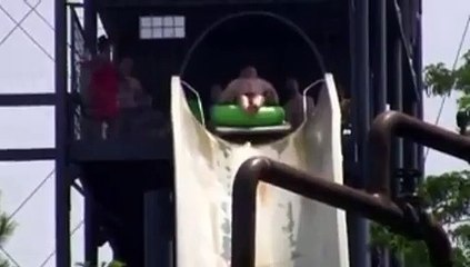 Su Kaydırağında Tepetaklak Oldular