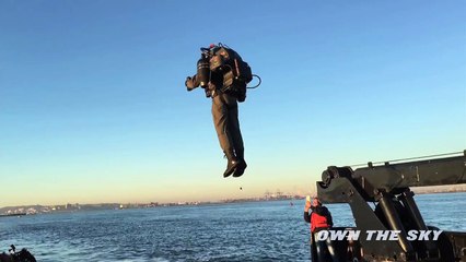 Тем временем человечество развивается и  идет вперед World's only JetPack flies in New York