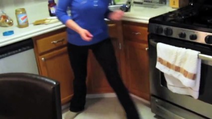 Boyfriend Pranked With Spider - PRANKVSPRANK