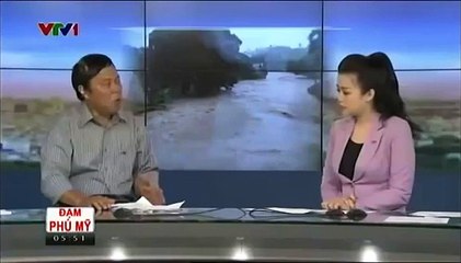 Telemóvel de entrevistado toca durante programa e este tem uma reação curiosa