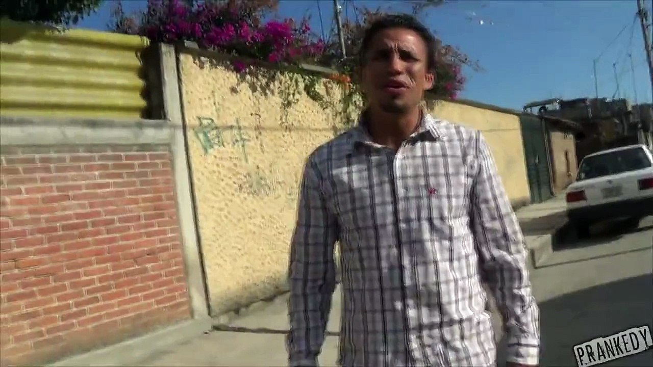 Paparazzi 7 | Bromas de risa | Bromas pesadas en la calle | Vídeos de risa | Prankedy