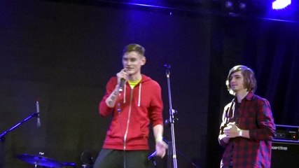 Общение с Бикбоксерами Двое против Ветра