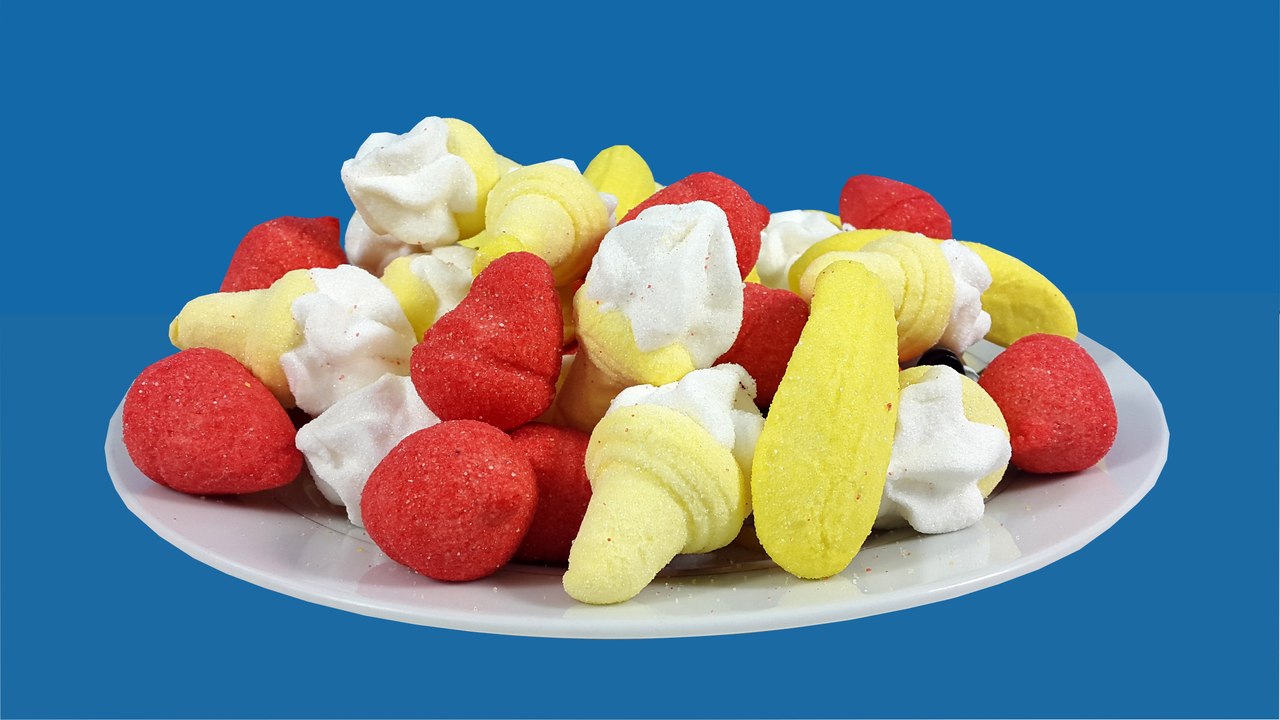 Candy Ice Cream Banana Strawberry Surprise Spider-Man Emily Elefante Fire-Pac SpongeBob Mickey Mouse