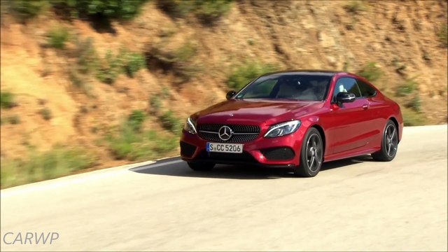 EM MOVIMENTO Hyacinth Red Metallic Novo Mercedes-Benz C 300 Coupe 2017 2.0 Turbo 245 cv