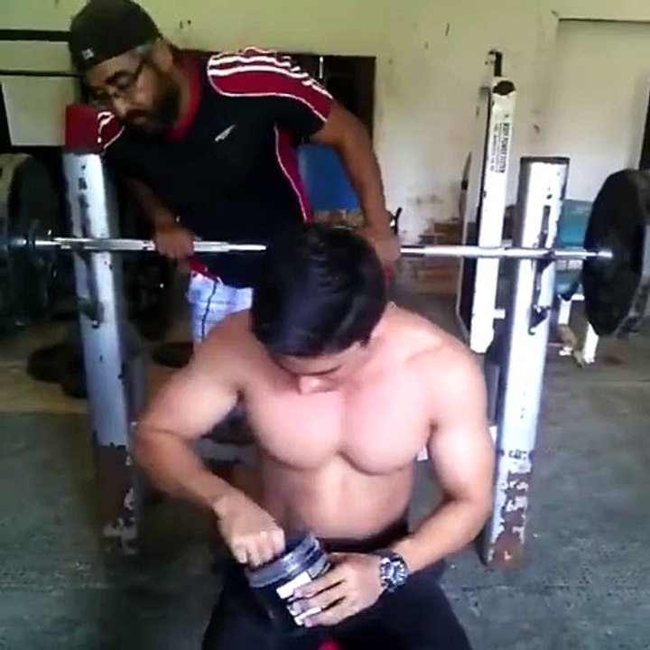 Eu na academia