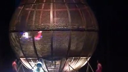 Amazing Bike Stunt-2_ntOuWOg0M