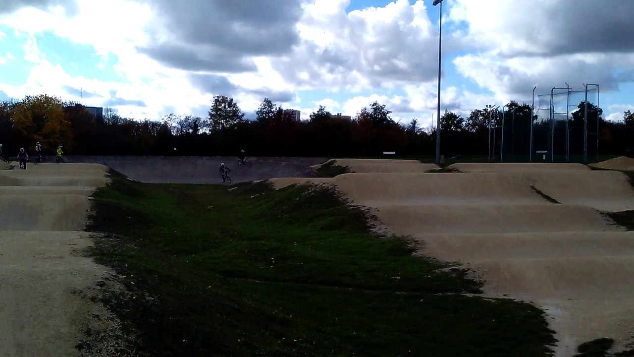 VID_20151028_150506