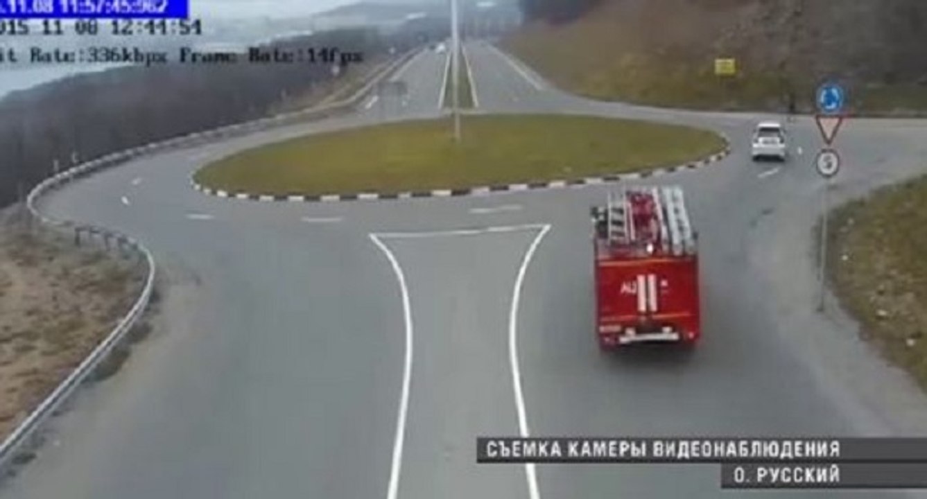 Pompiers russes vs rond point