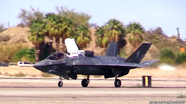 2015 MCAS Yuma Air Show F 35B Lightning II Demo