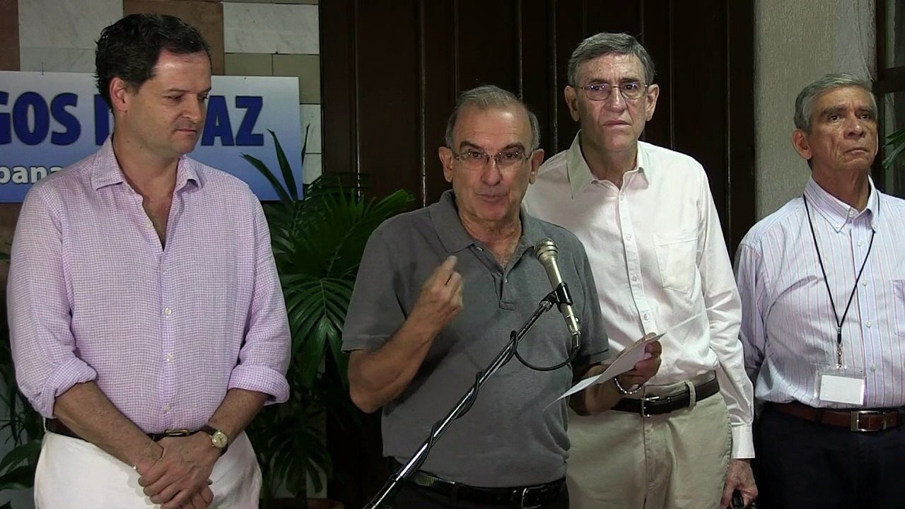 "No es conveniente" reabrir juicios contra guerrilleros