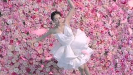 綾瀬はるか出演の新CM「レノアオードリュクス　パリ香るマリアージュ」篇