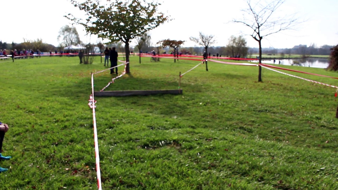 2015 11 11 Cyclo-cross championnat départemental à saintes 1