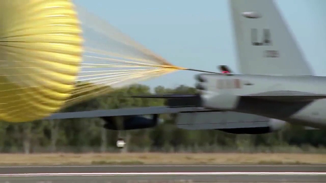 WORLDS BEST !!! US Air Force B 52 bomber aircraft