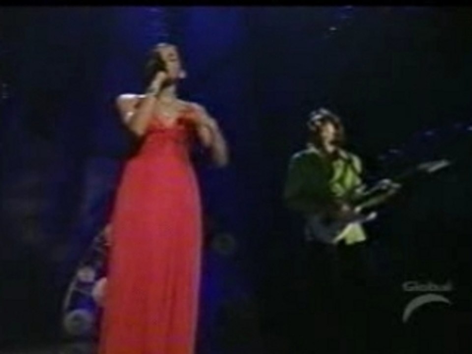 Steve Vai & Nelly Furtado Grammy Perform