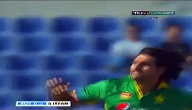 Pakistani fast bowlers Irfan yorker