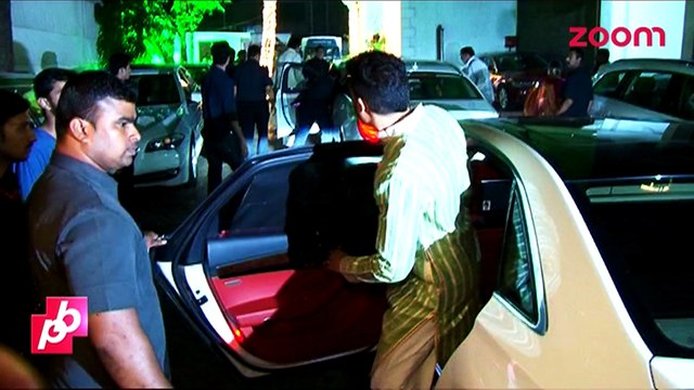 B-Town stars at Akshay Kumar's & Shilpa Shetty's Diwali party - Bollywood News