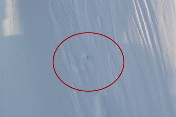 Il chute et dégringole une pente de 500 mètres en ski