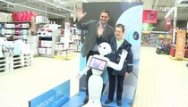 Nantes Beaujoire : des robots à l'accueil de l'hypermarché !