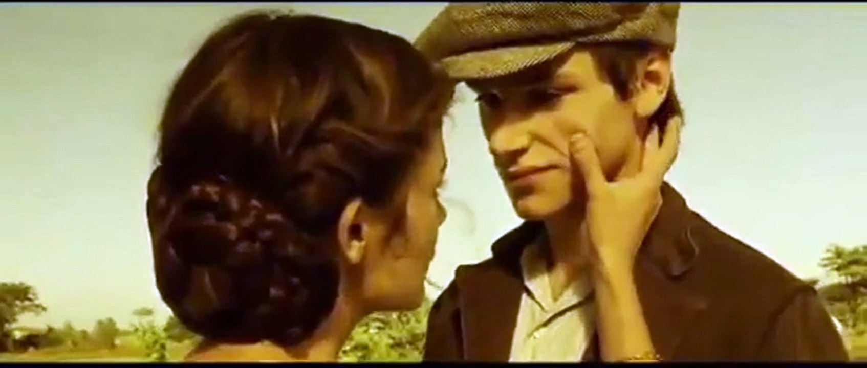 A Very Long Engagement / Un long dimanche de fiançailles (2004) - English trailer