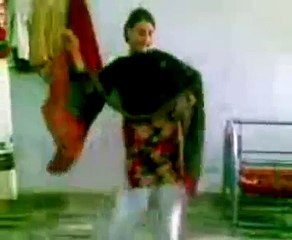 Pathan Very Cute Girl Home Dance With Mast Song