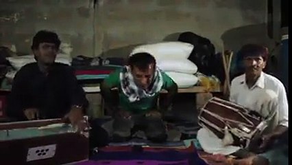 Moon badnaseeb je  singer Abdullah