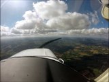 Avion - sous les nuages